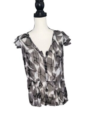 Gray Camouflage V-Neck Short Sleeve Blouse